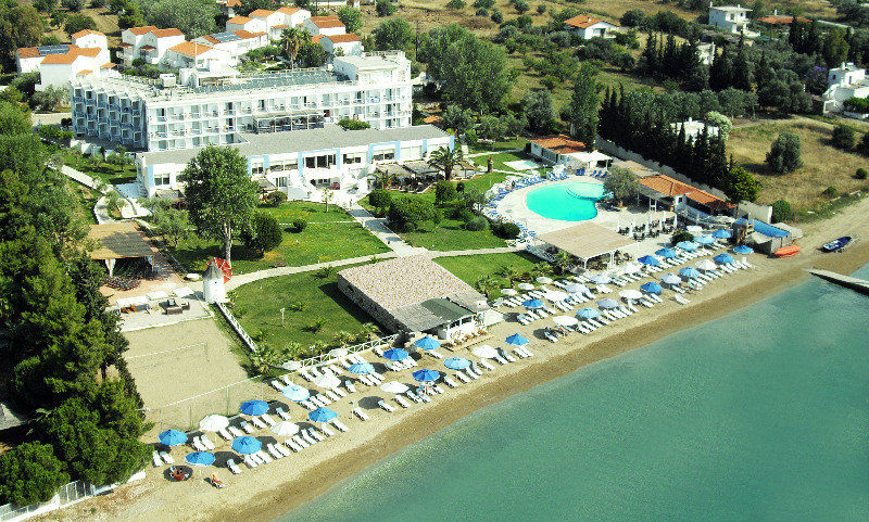 Grand Blue Hotel Erétria Exterior photo